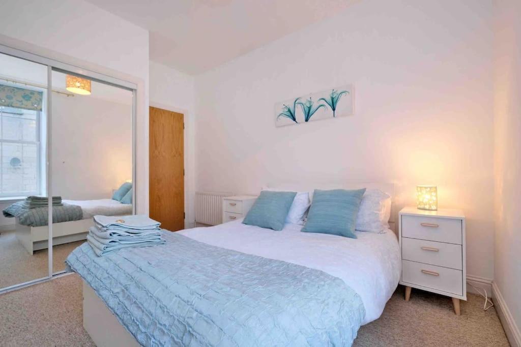Modern & Spacious In Centre Apartment Aberdeen